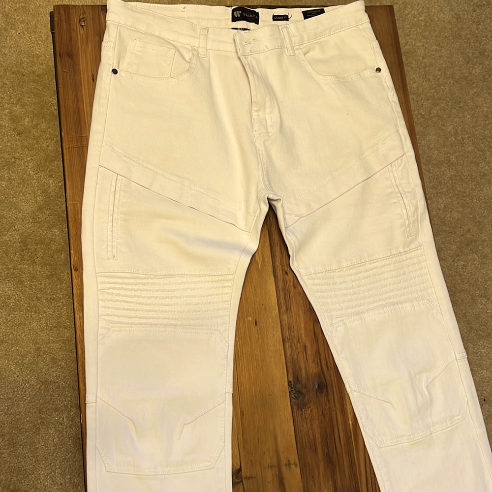 Men jeans skinny.